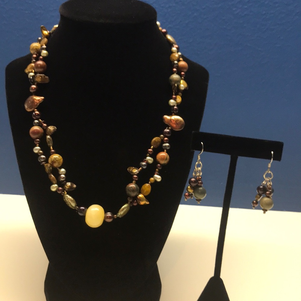 Amber + copper beaded necklace + dangle earrings